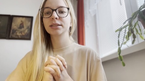Role play, femdom, सुनहरा भूरा